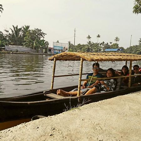 AlappuzhaAham Yoga Nest住宿加早餐旅馆 外观 照片
